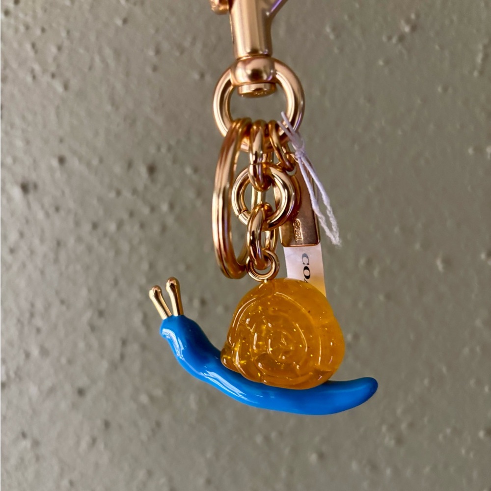 ***SOLD*** Coach Snail Keychain Bag Charm | Gold Hardware | NWT - Picture 9 of 11